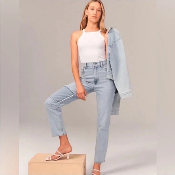 Abercrombie Ankle Straight Ultra High Rise Curve Love Jeans Patch Size 25 0 Long - Picture 1 of 8